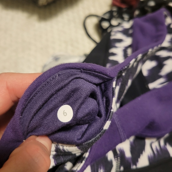 Lululemon Crops - Picture 3 of 3